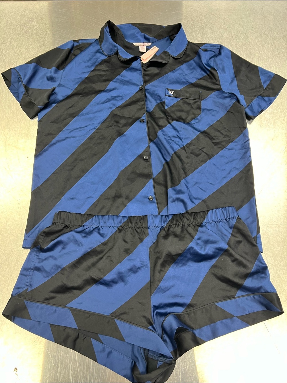 Victoria's Secret Satin Pajama Set - Blue and Black Diagonal Stripes Women’s XL